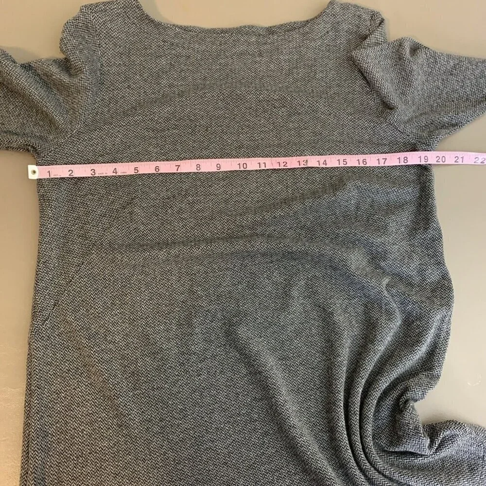 J. Jill Ponte Knit Tunic Top Womens Size M Gray Herringbone Boat Neck 3/4 Sleeve